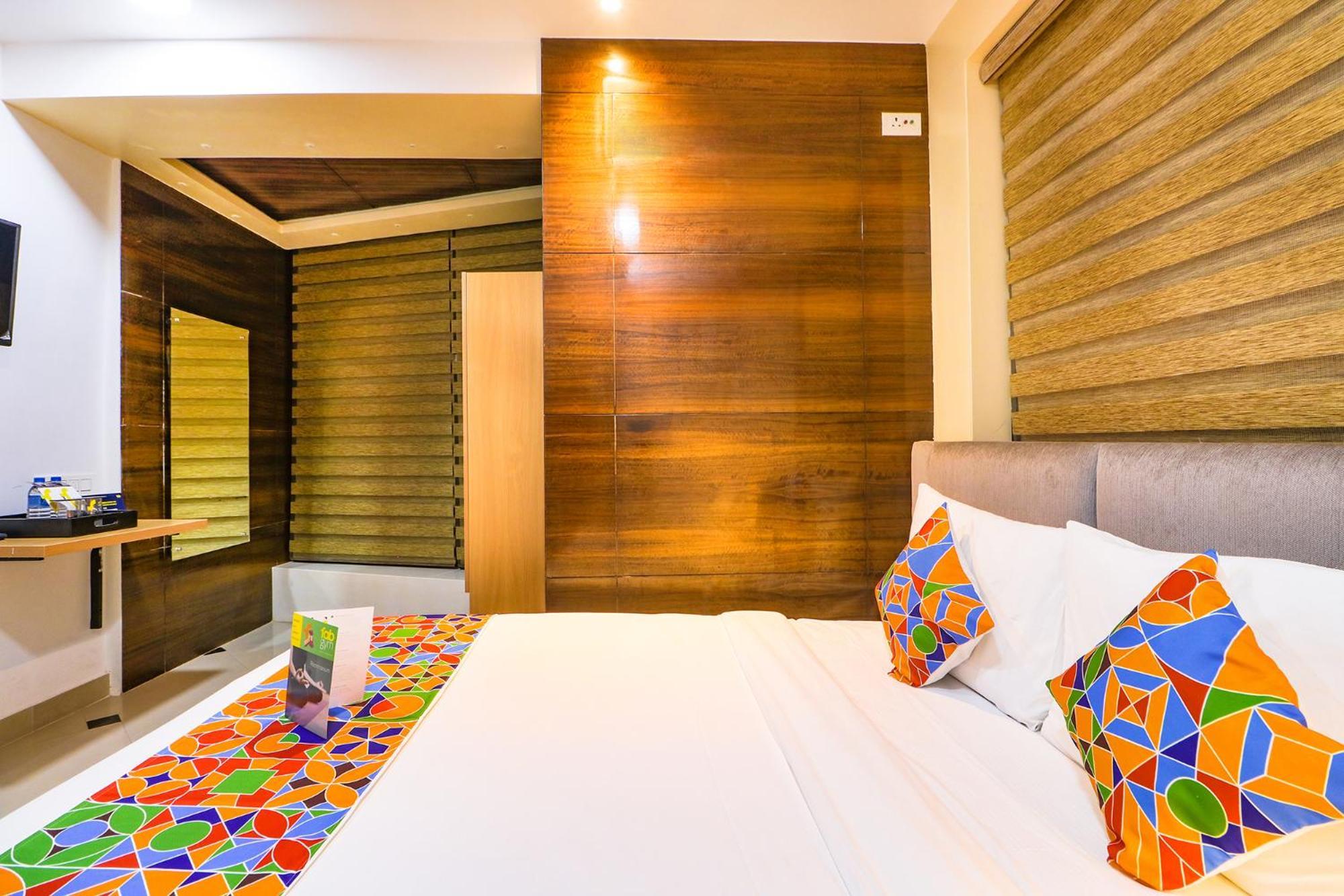 Fabhotel Azure Sky - Nr Ruby Hospital Jādabpur Exteriör bild
